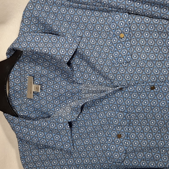 Dressbarn Plus Size 2X Womens Blouse Fall Top Blue Geometric roll button sleeves - Picture 3 of 13